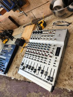Behringer eurorack mx 1604a