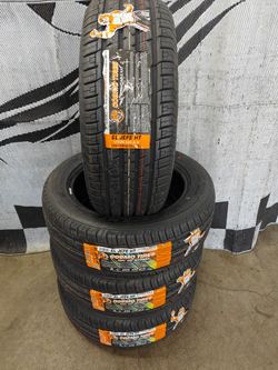 235/55r18 "Brand New" Cosmo El Jefe HT All Season Tires (55,000 mile warranty)