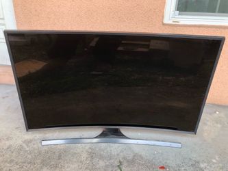 50” Samsung Curved Smart Tv