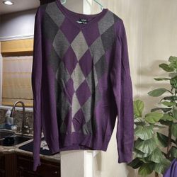 Men’s Medium Sweater