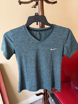 Blue black used athletic tee- women tshirts