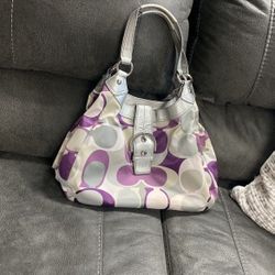 Very Good Condition Coach Purse 
