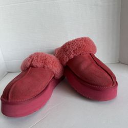 UGG Disquette Women's Slipper Size 7 Pink Suede Sheepskin Lined Mule