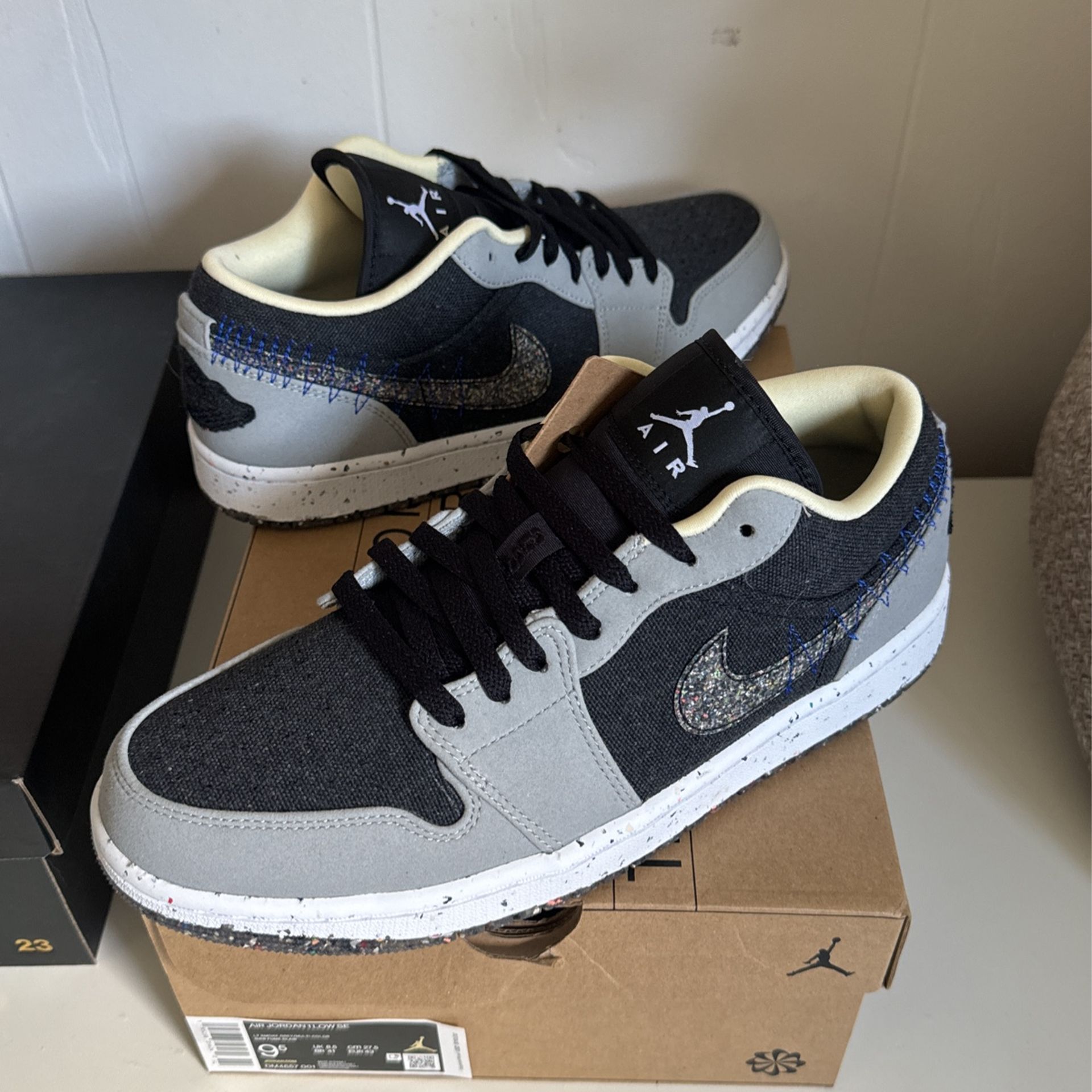 Jordan 1 Low SE