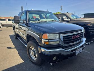 2005 GMC Sierra 2500HD