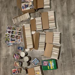 1000’s Of Sports Cards 