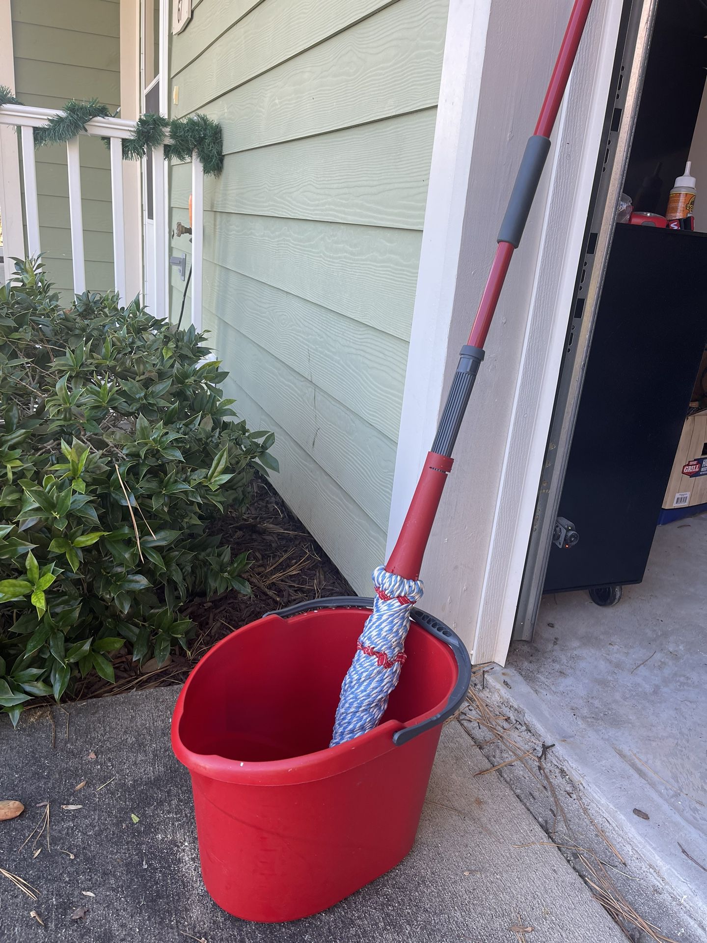 O’Cedar Mop And Bucket