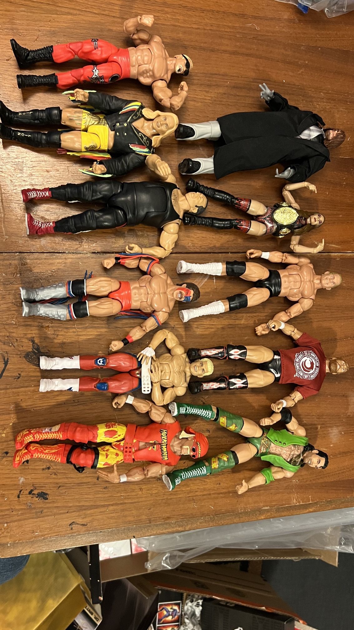 11 WWE/AEW Figures