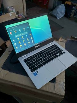 2024 Asus Chromobook 14 inch 8GB Ram 1TB storage. All works 100% is type c Charger. With charger $250! or trade up