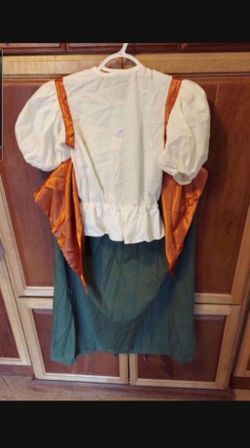 High quality Halloween Kids Costume Disney Medieval Peasants Top Skirt And Head Band Size 10-12