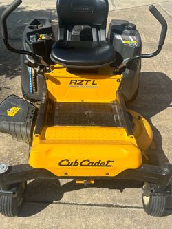 Cub Cadet Zero Turn Mower