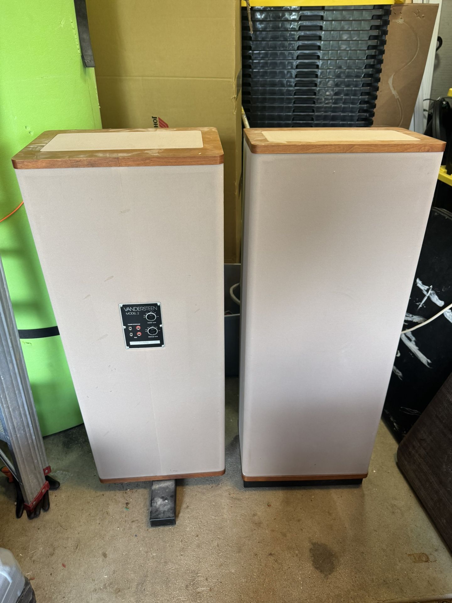 Vandersteen Model 2 Home Theater System