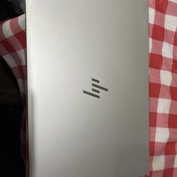 HP EliteBook 840 G9 14"Intel i5-1245U 16GB DDR5 256GB SSD Win 11 Pro- Excellent Condition. Comes with Charger.  