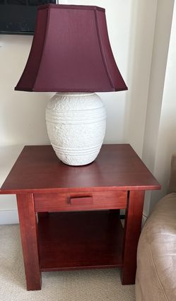 End table / with storage -Cherry wood  With A table lamp