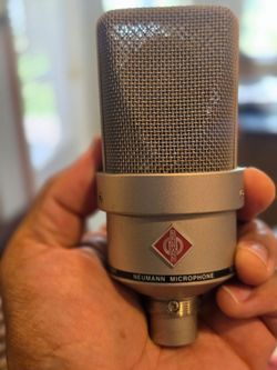 Neumann TLM 103 condenser microphone