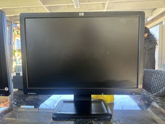 HP LE1901 19” COMPUTER MONITOR REFURBISHED