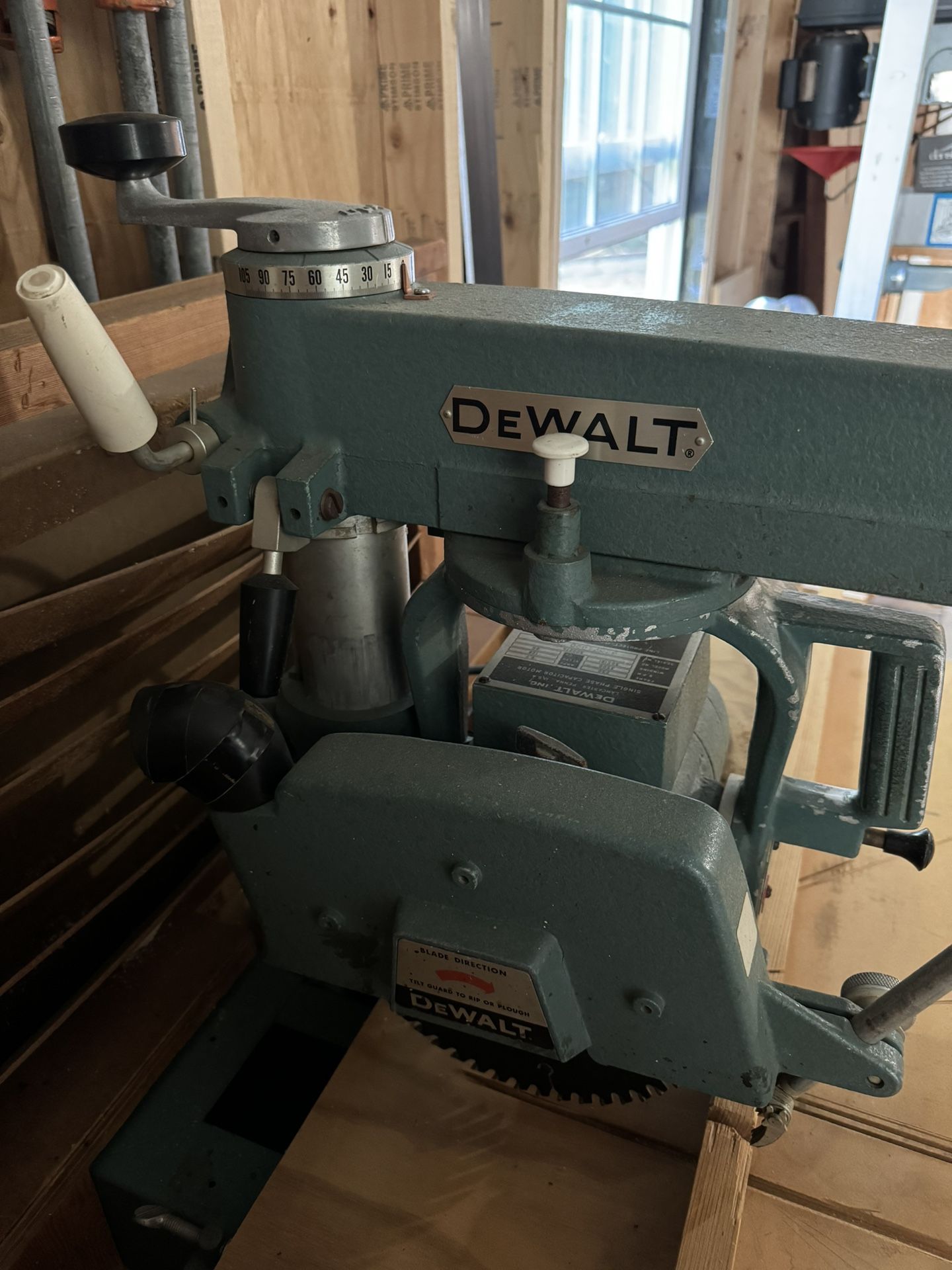 DeWalt 8” Radial Arm Saw - Made in USA