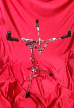 Dw 9300 Snare Drum Stand !!! $120 Or Best Offer !