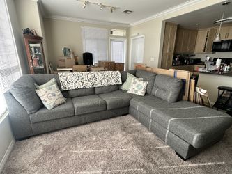 Grey Couch With Chaise