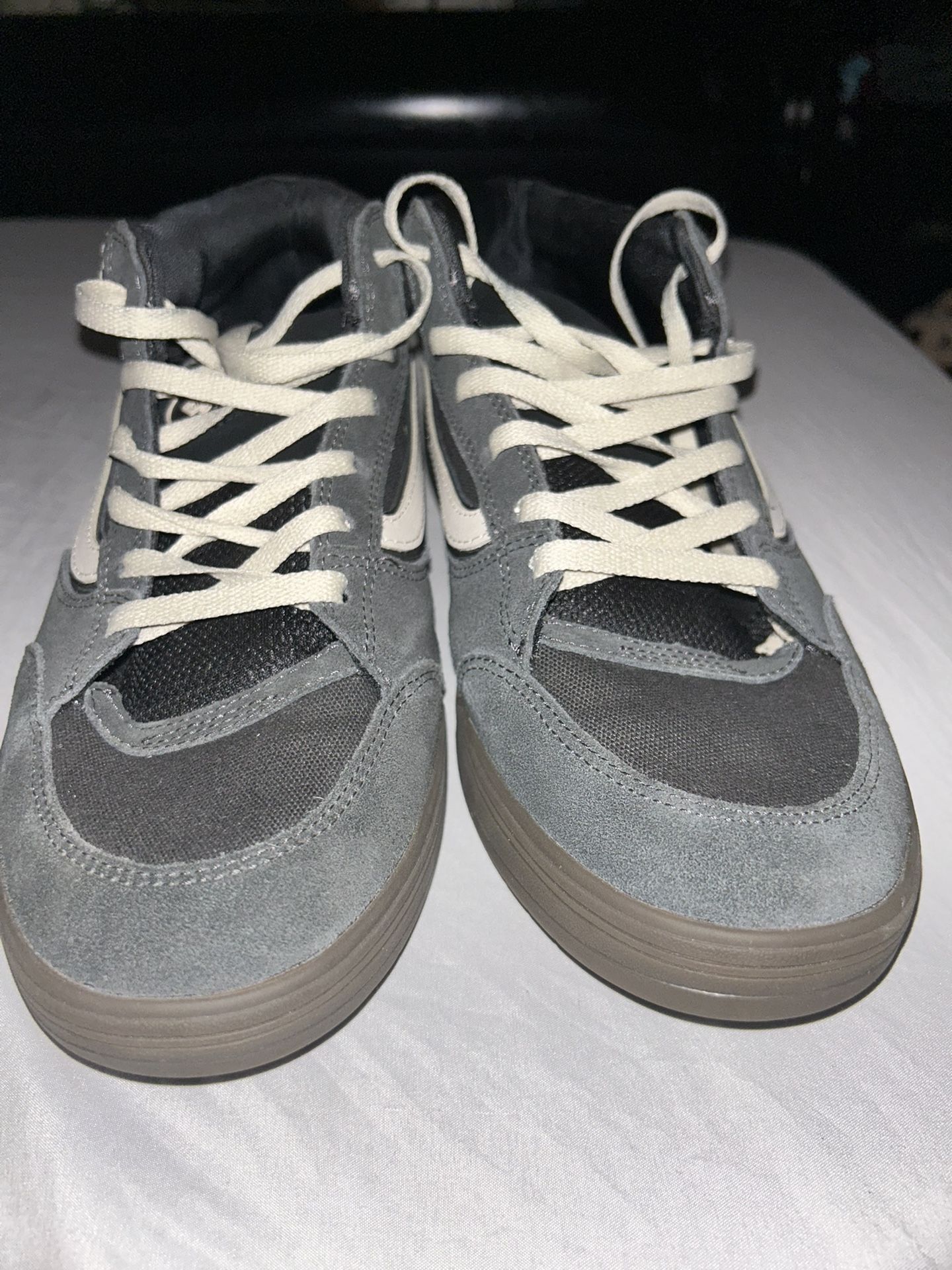 New Vans Skateboarding Shoes