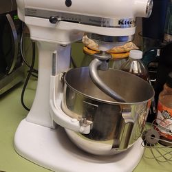 Kitchenaid mixer professional  5