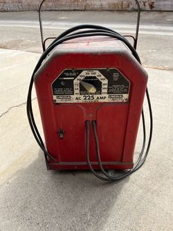 Welder Lincoln 225 AMP