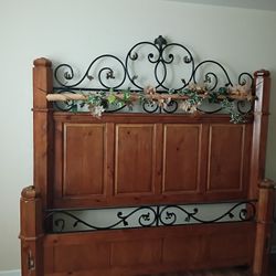 Free California King Head And Footboard 