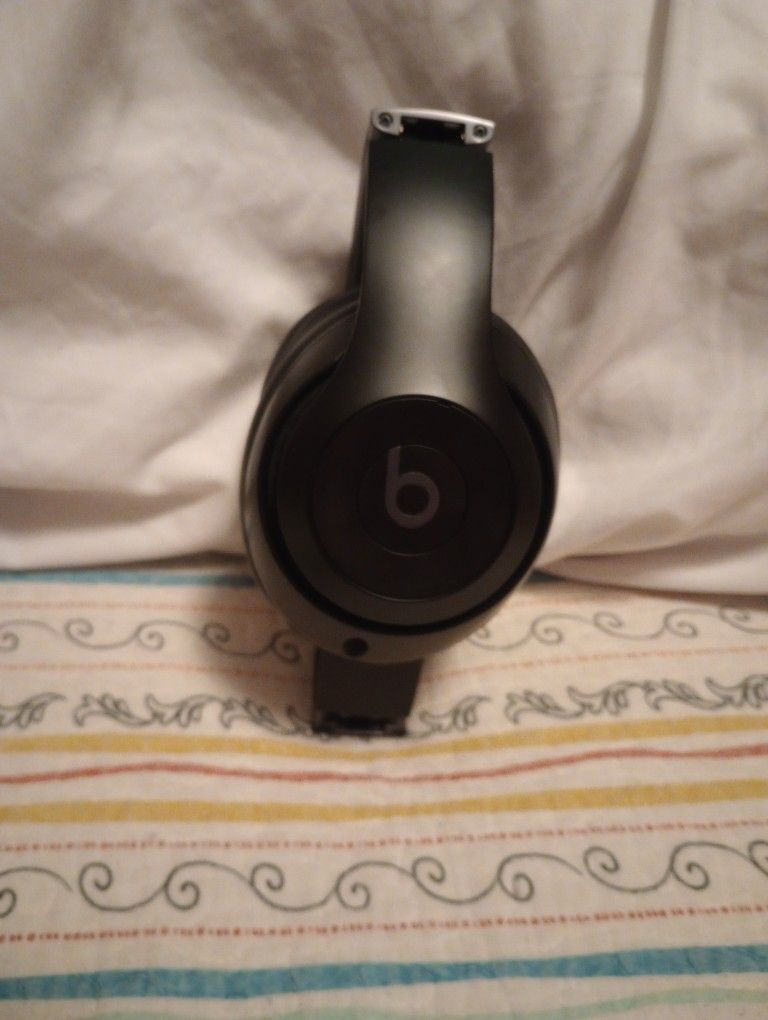 Beats Studio Pros