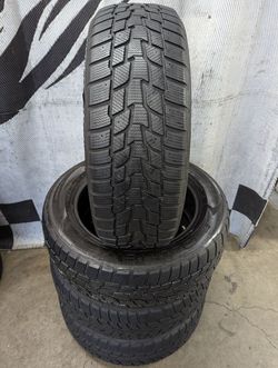 225/60r18 Cooper Evolution Winter studless snow tires