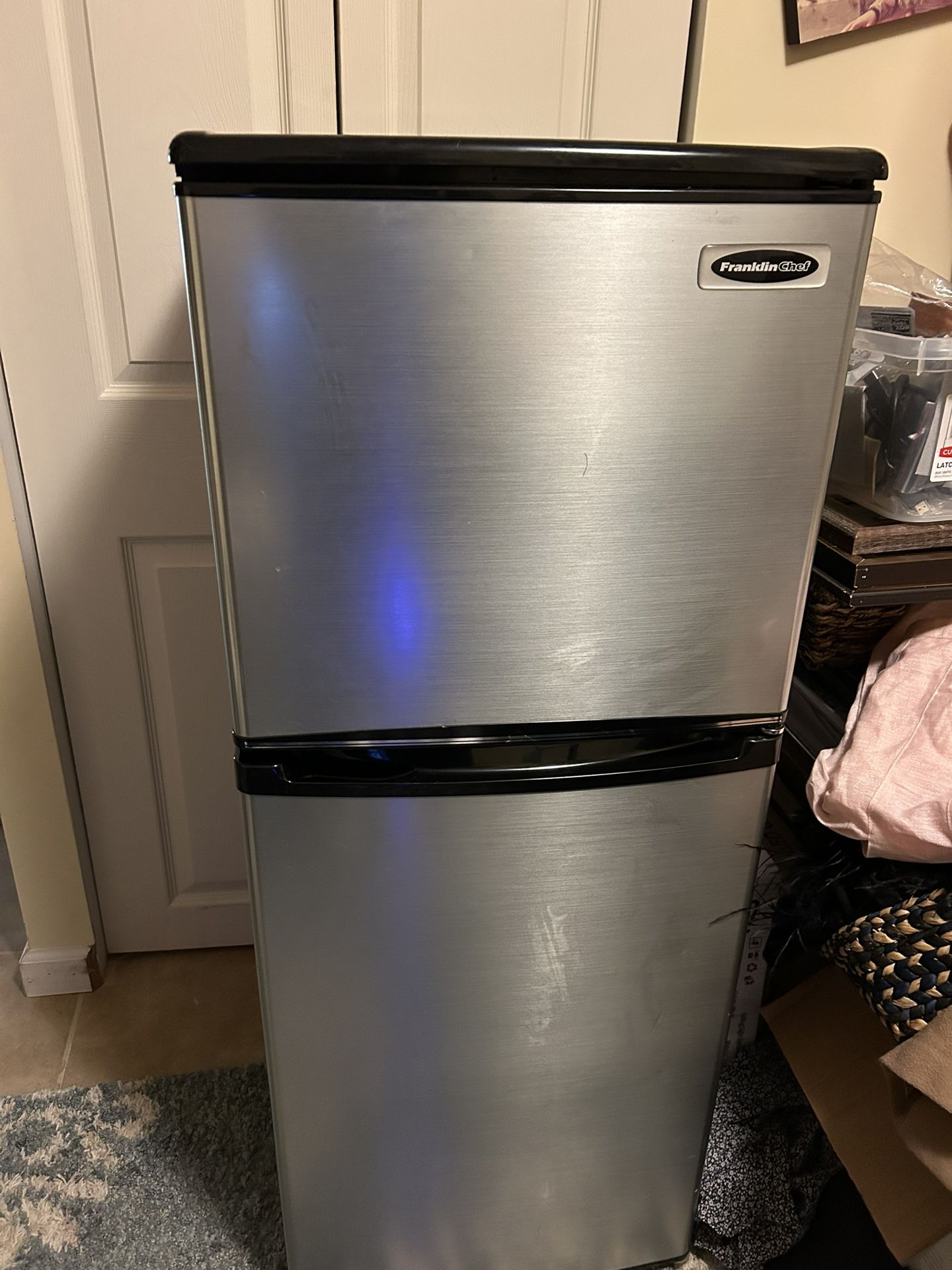 Franklin Chef Standing Fridge