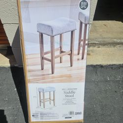 Better Homes & Garden Saddle Stool 