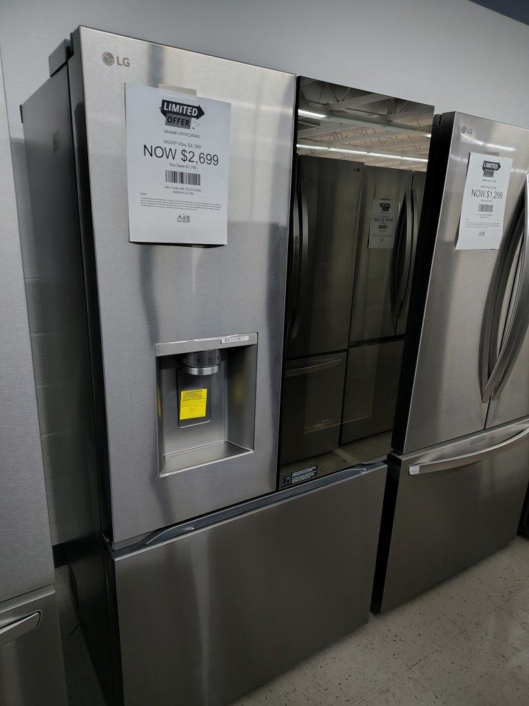 $2699 LG 26 Cu Ft Counter Depth Max French Door Refrigerator w/ Mirrored Instaview + 4 Types of Ice 