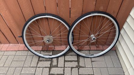 Bicycle wheels set 700 cc complete