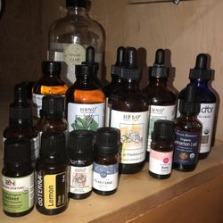 Organic Essential Oils For Cologne Or Perfume Making