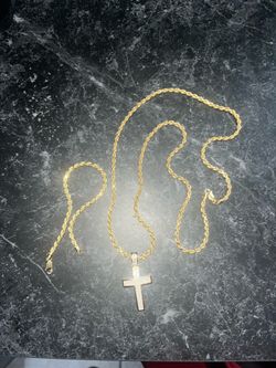 ✨Gold over Silver Rope Chain with 🥶 out Cross