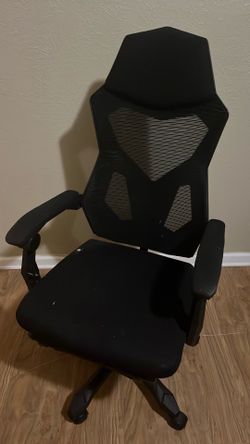 Gamer Gear Gaming Chair - Black Color