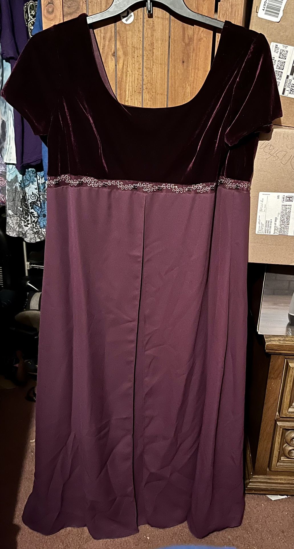 Plum Homecoming dress Size 18
