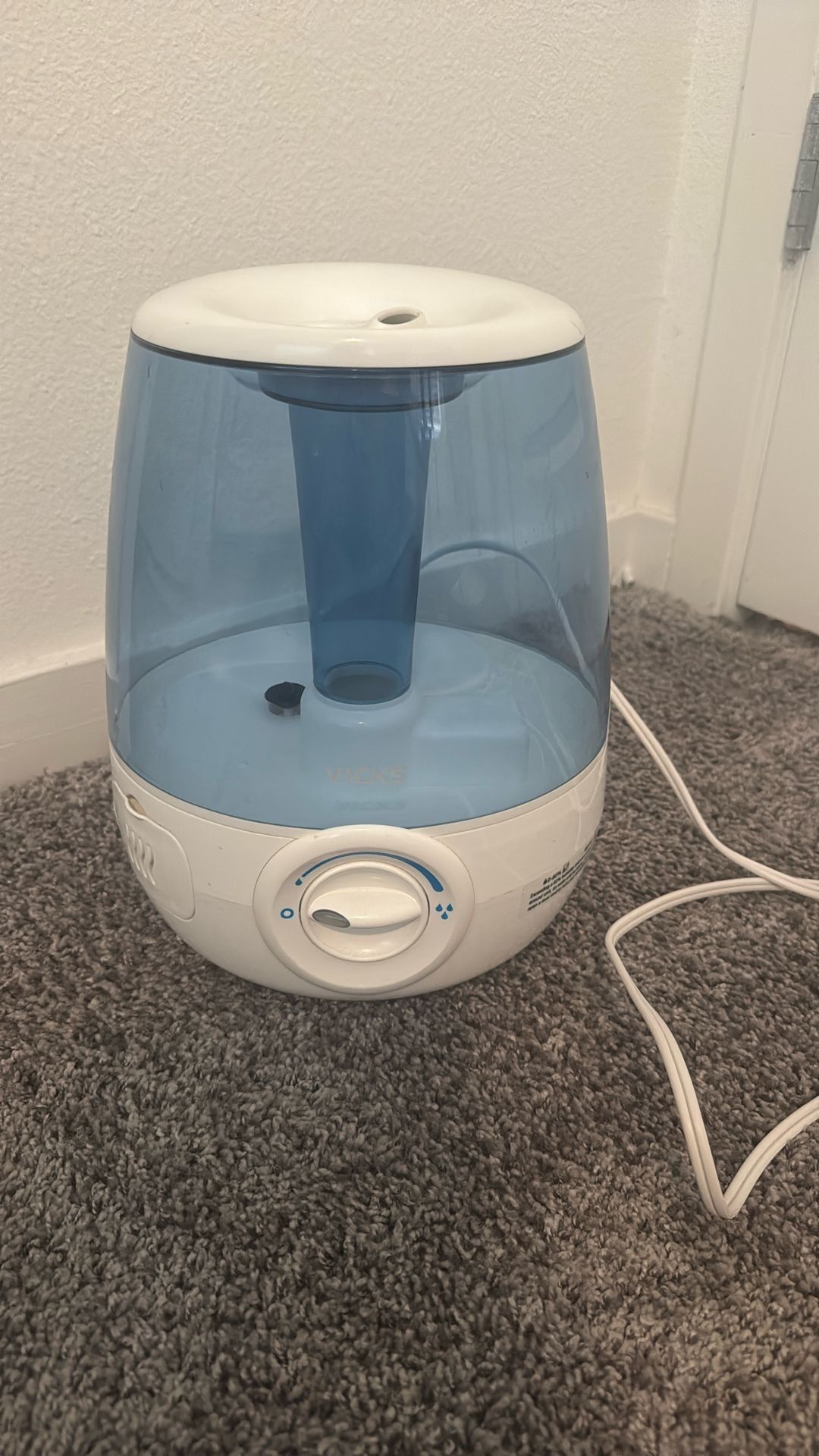 Vicks Cool Mist Humidifier
