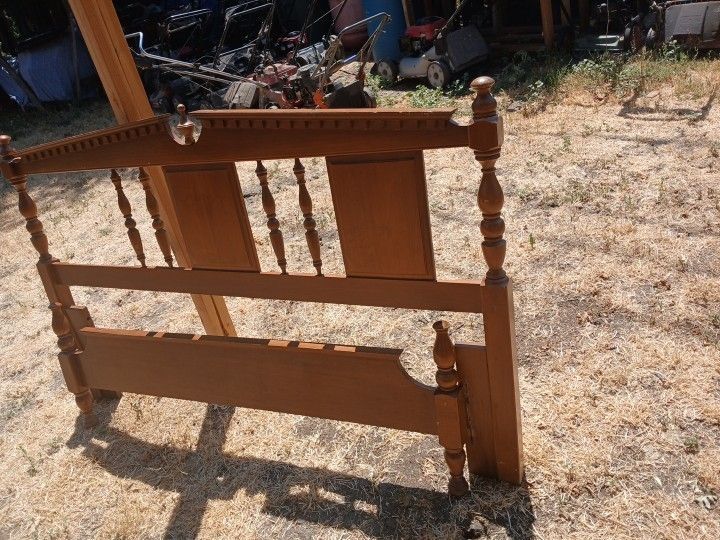Free Full Bed Frame With Dresert Good Conditions