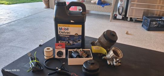 Diesl Ford F250 Fuel Filter Assembly, filter, caps, tools & 1gal oil