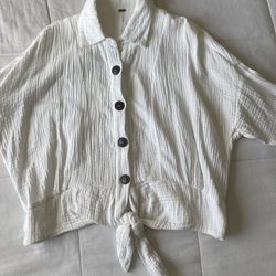 Free people sleeves crop blouse
