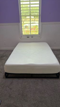 Full size memory foam mattress and metal bed frame