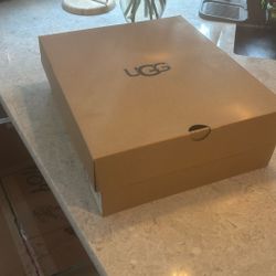 New UGG Classic Cuff Short Pink