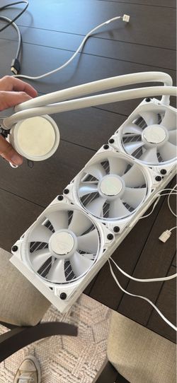 ASUS ROG Ryuo III AIO CPU Cooler