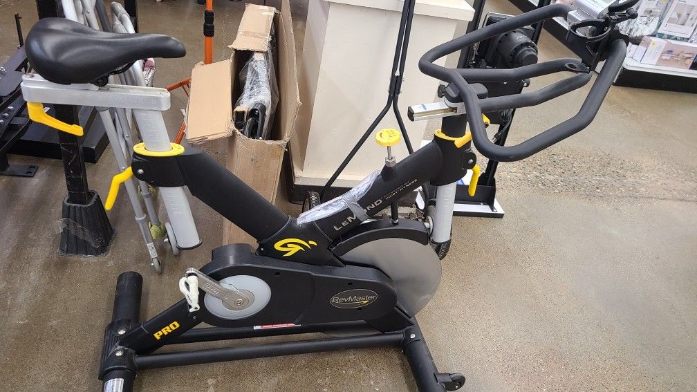 LeMond (BRAND NEW) Pro Professional Spinbike Rev Master