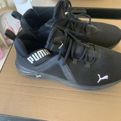 Men’s Puma Sneakers