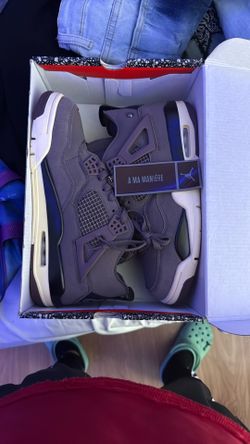 Jordan 4s