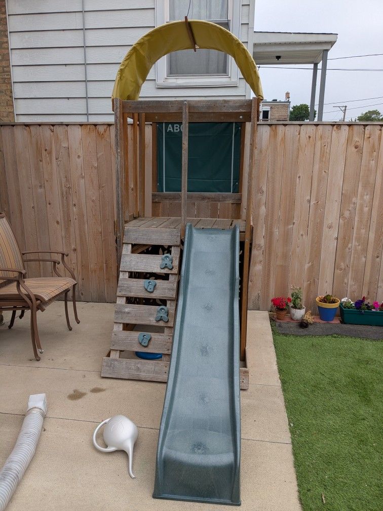 Free Platform And Slide