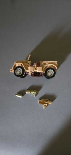 Transformers Legacy Evolution Deluxe Detritus
