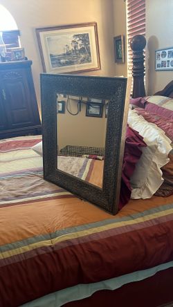 Decorative Wall Mirror 